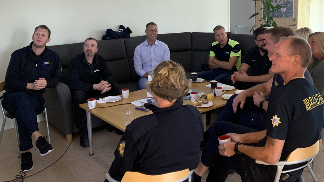 Personal på frukost